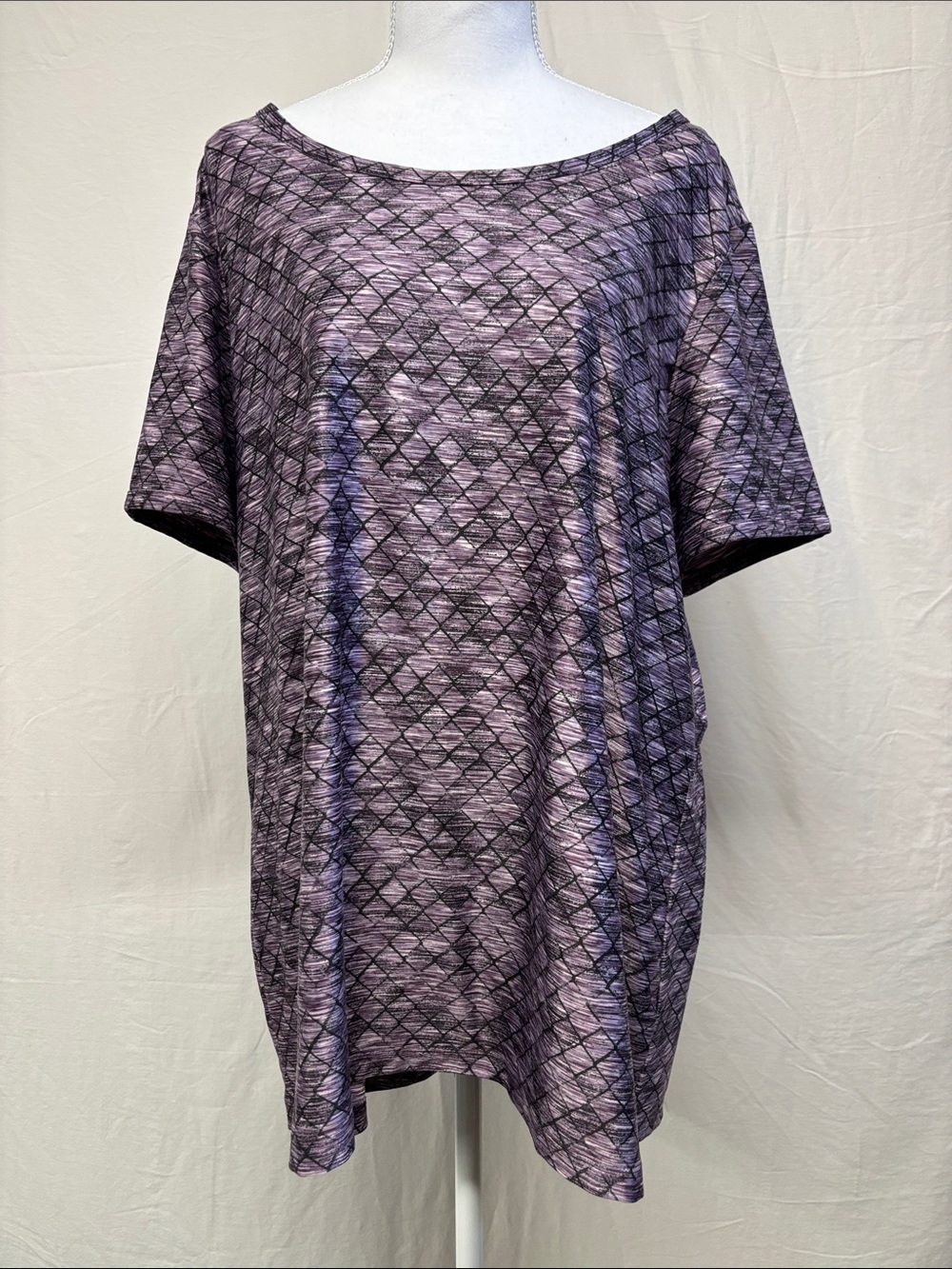 Relaxed Purple Geometric Short Sleeve Women's Top
